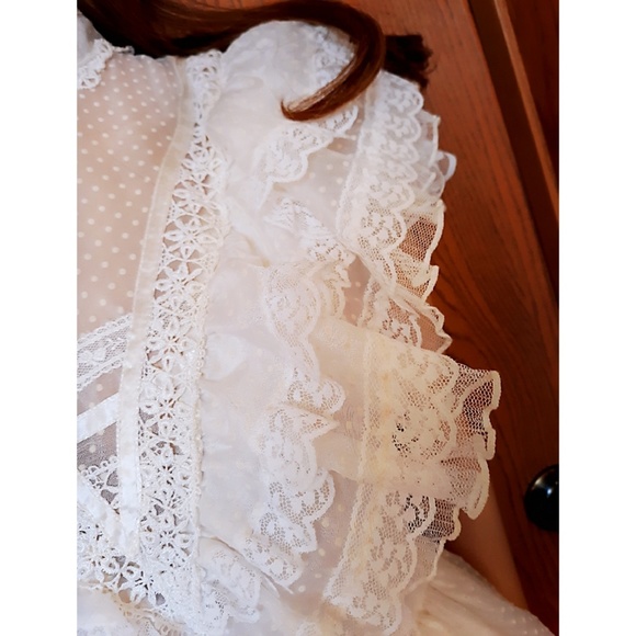 Gunne Sax prairie white Cinderella wedding dress - Picture 4 of 6